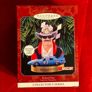 Hallmark Collectors Series Richard Petty ornament